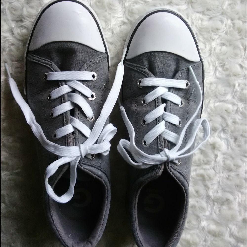 Guess Sneakers